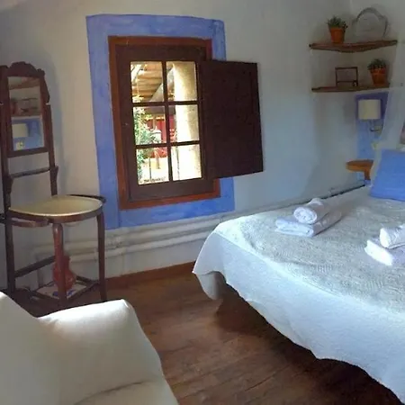 Casa Del Pastor-brugarolas Village