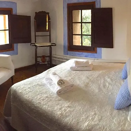Casa Del Pastor-brugarolas Village Apartment Castelltercol