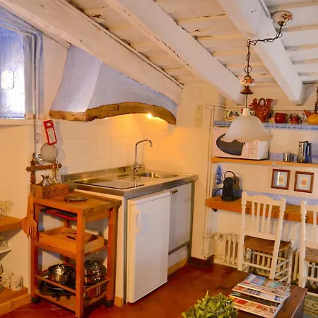 Casa Del Pastor-brugarolas Village Apartment *